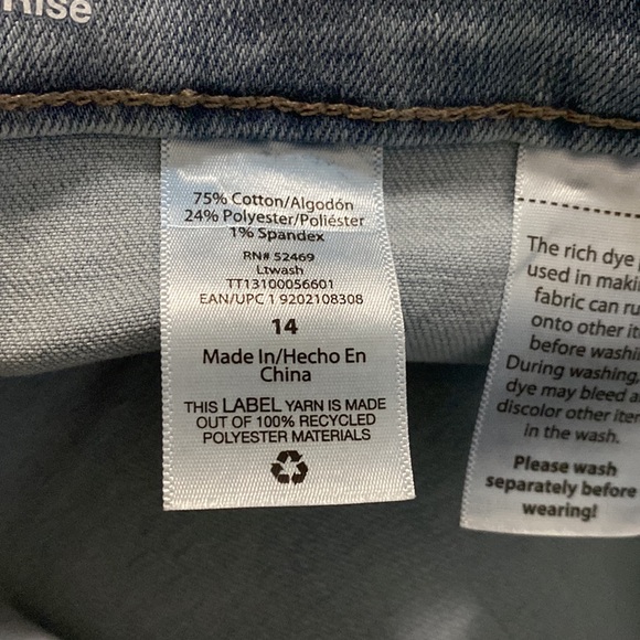 Hi rise denim utility Bermuda shorts - Picture 7 of 8